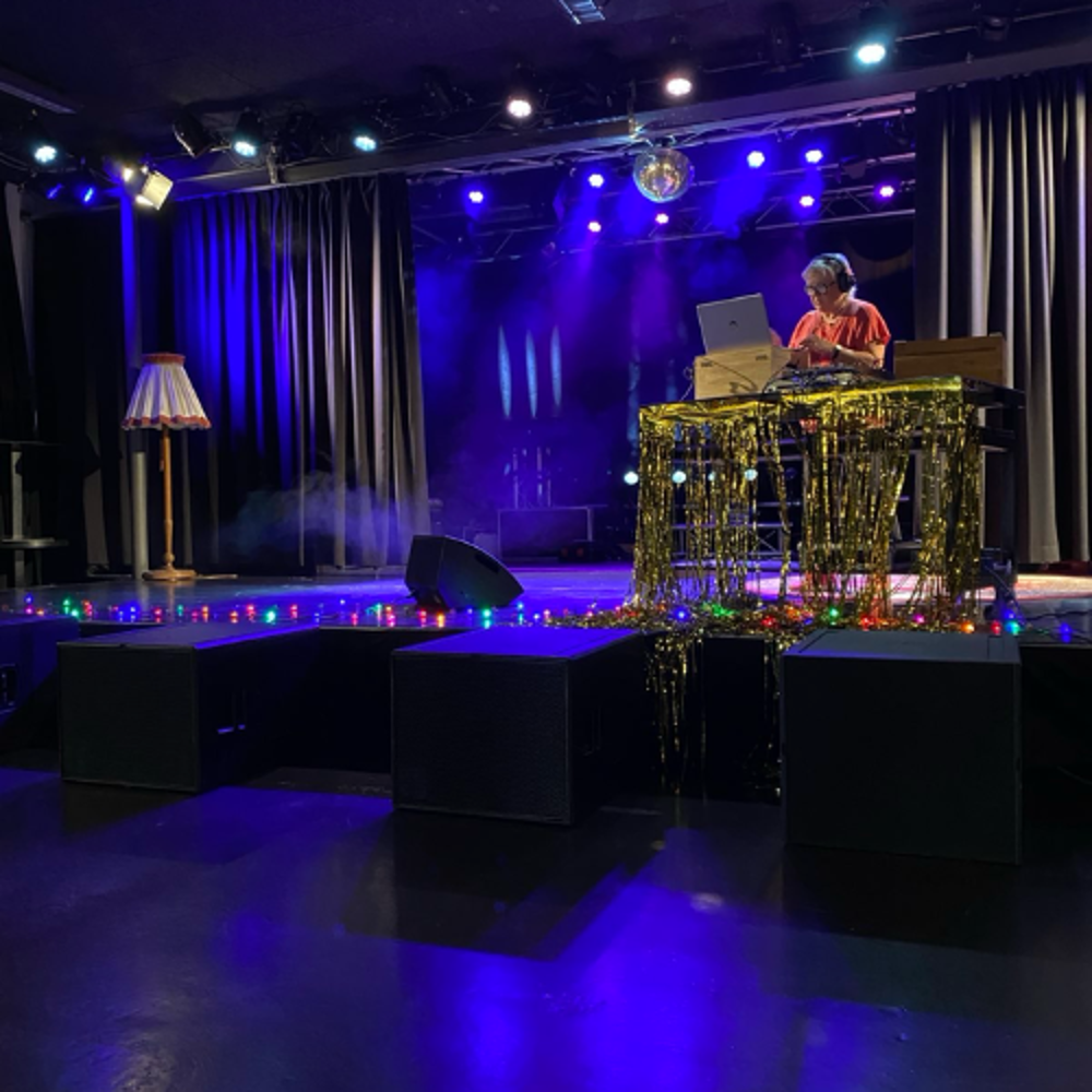 Sigrid Kamm And Dance (1)