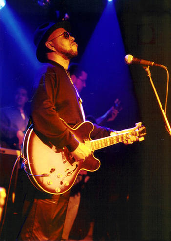 Larry Garner meets  Norman Beaker Band