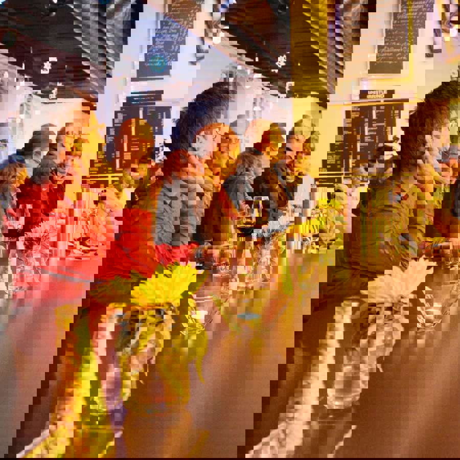 Bar.jpg