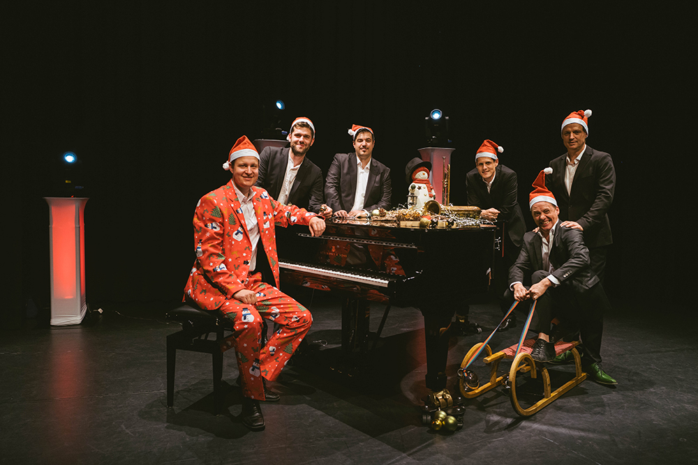 A Swinging X(i)Mas (c) Buero Ludwina_web.jpg