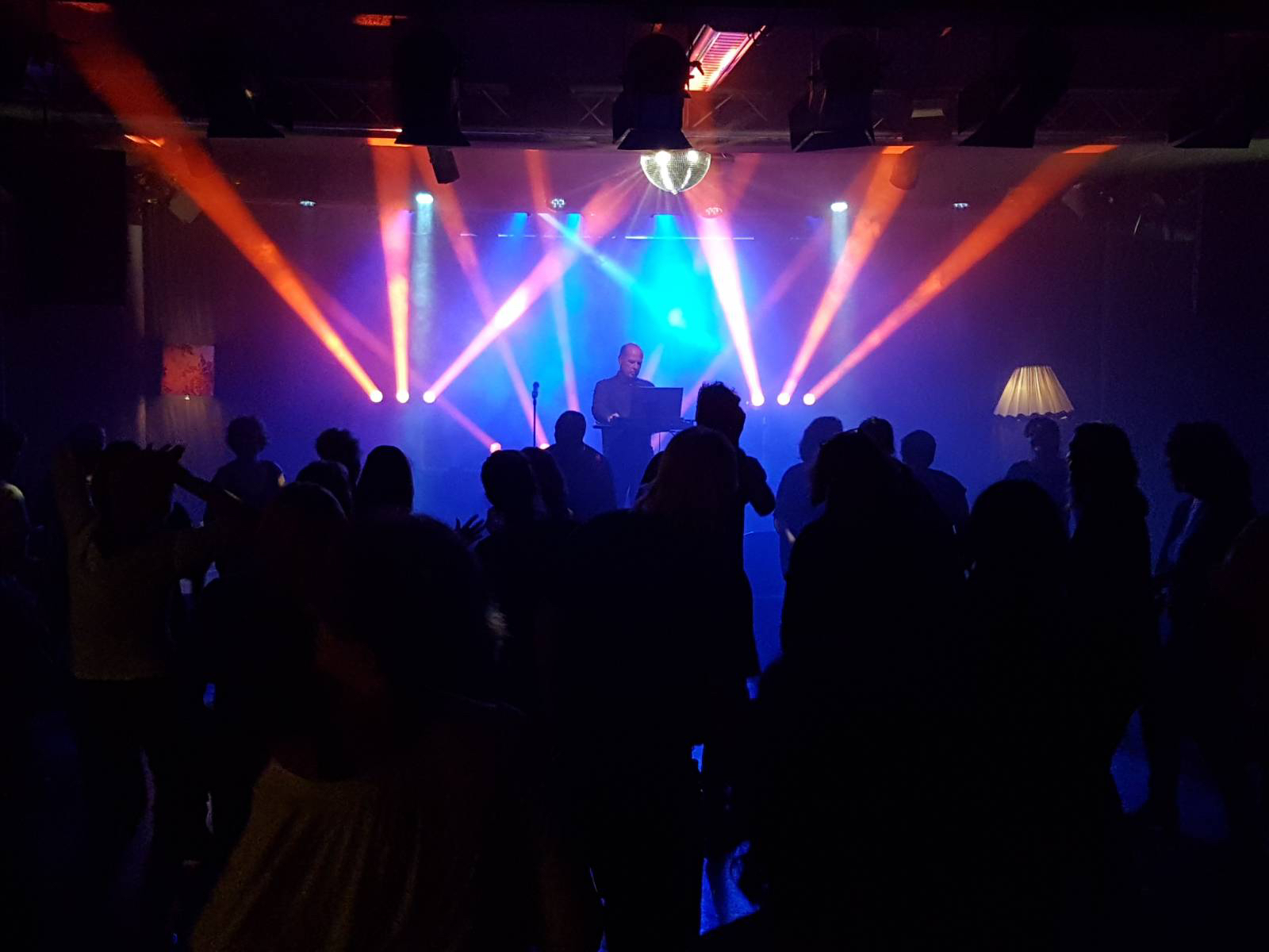 IMG_24D8E2200DD8-1.jpg (1)