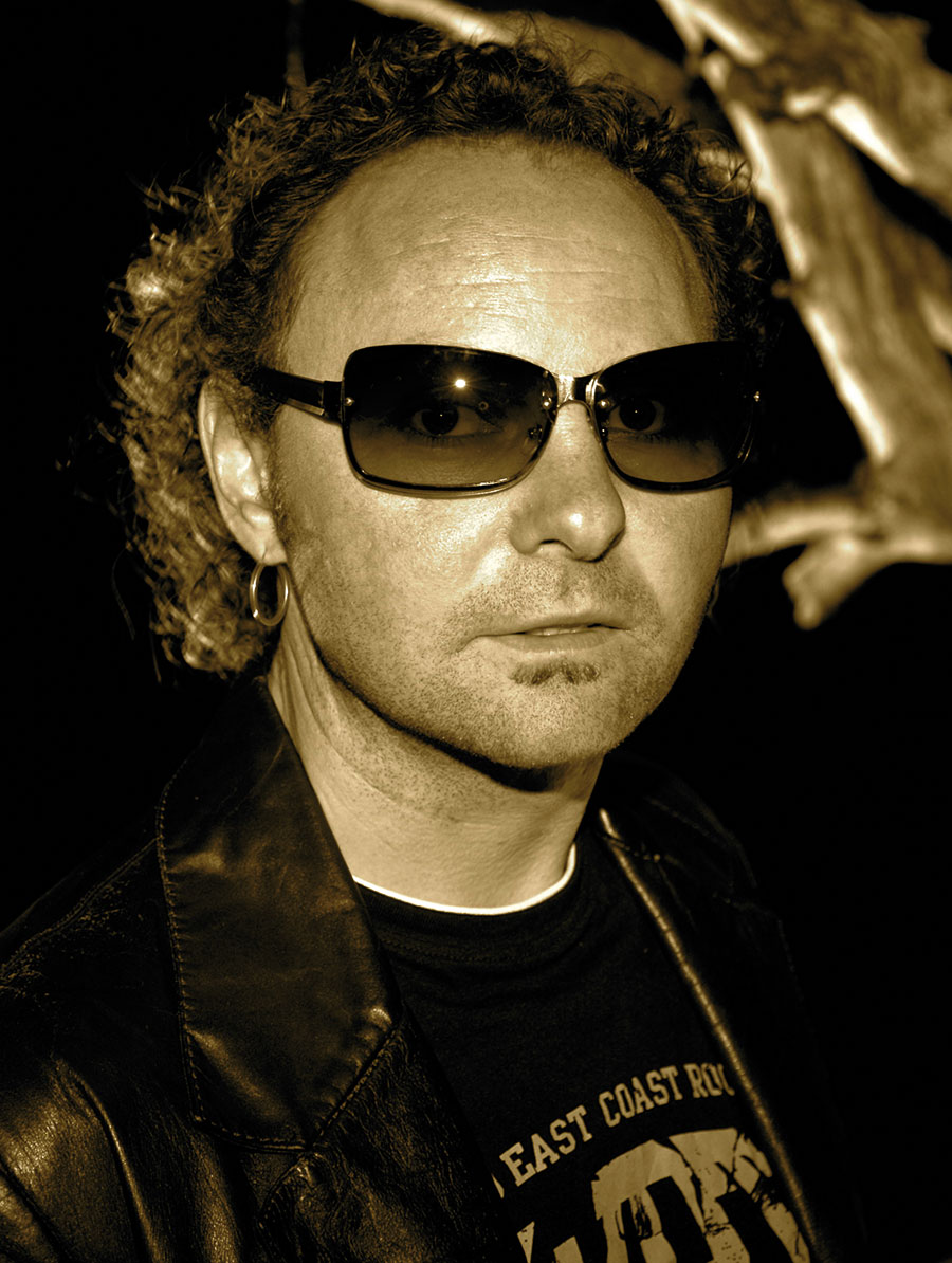 ANDI LOSER  AND THE POETS