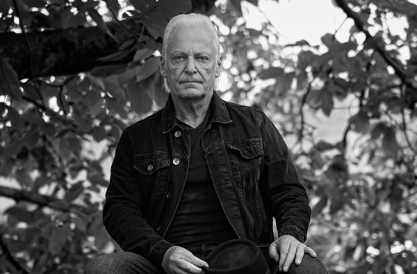 RN Dsc04761swmini[5][4][1][1][1] Queer