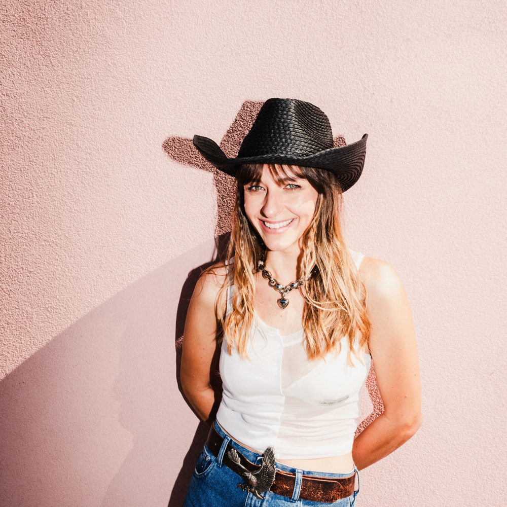 PIERRE CISEAUX Press Pic ┬® Mala Kolumna (Colour) 01