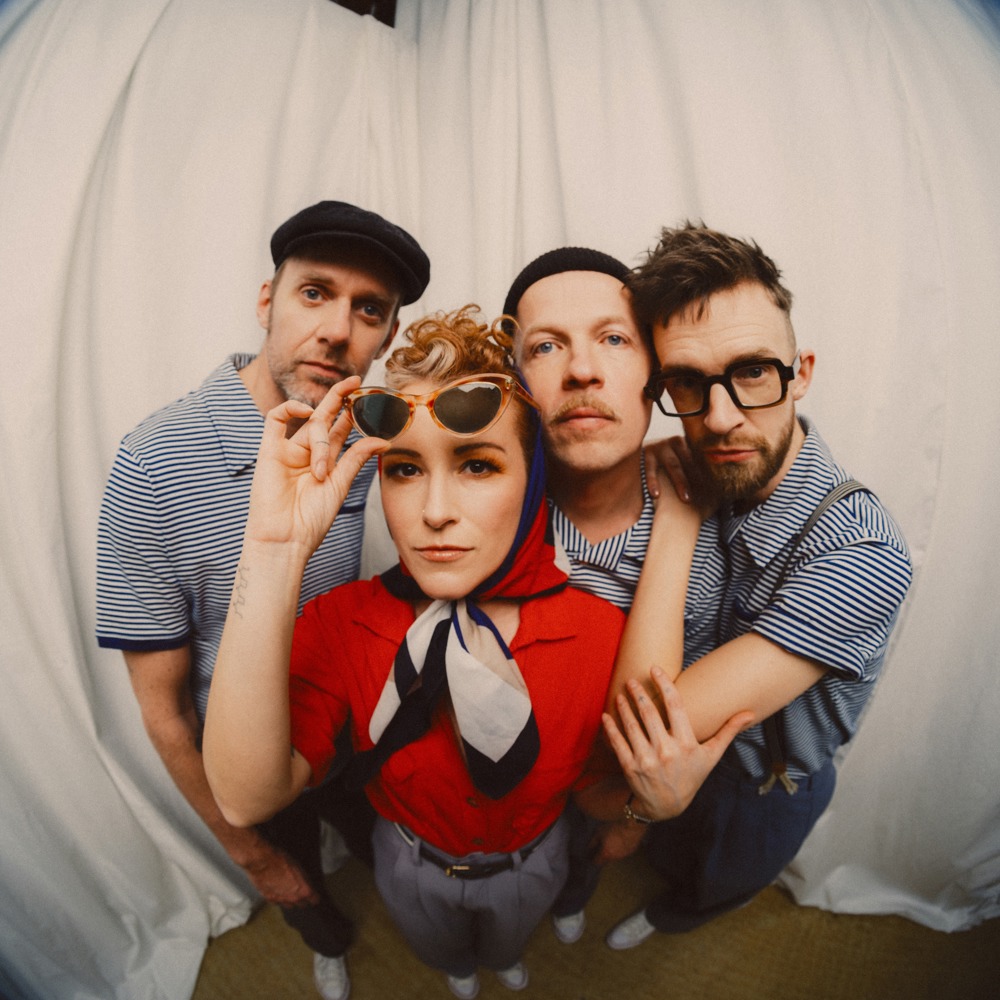 Marina And The Kats