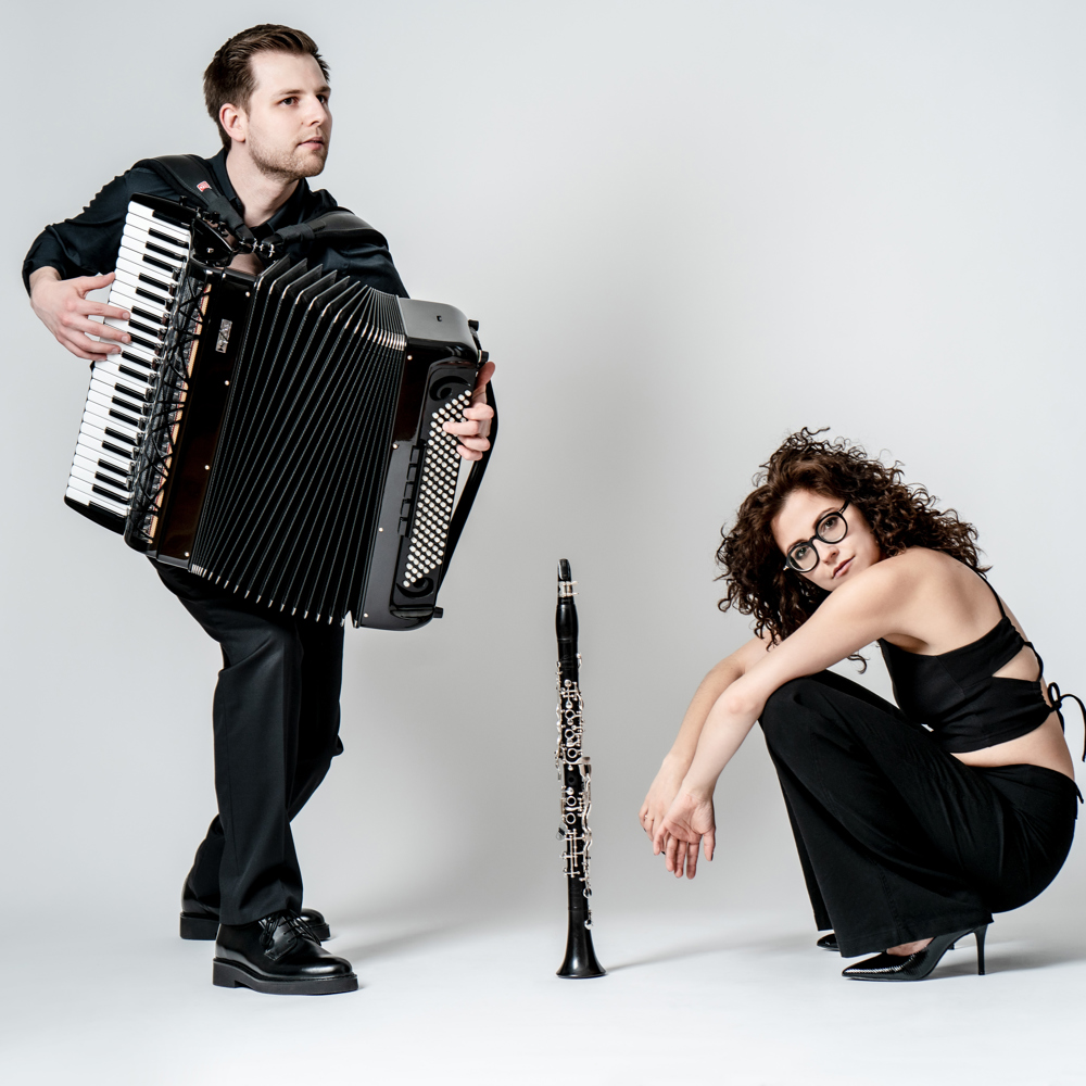 02 Duo Minerva 23 (C) Nancy Horowitz