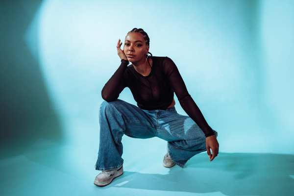 NENDA4 Quer (C)Suna.Films